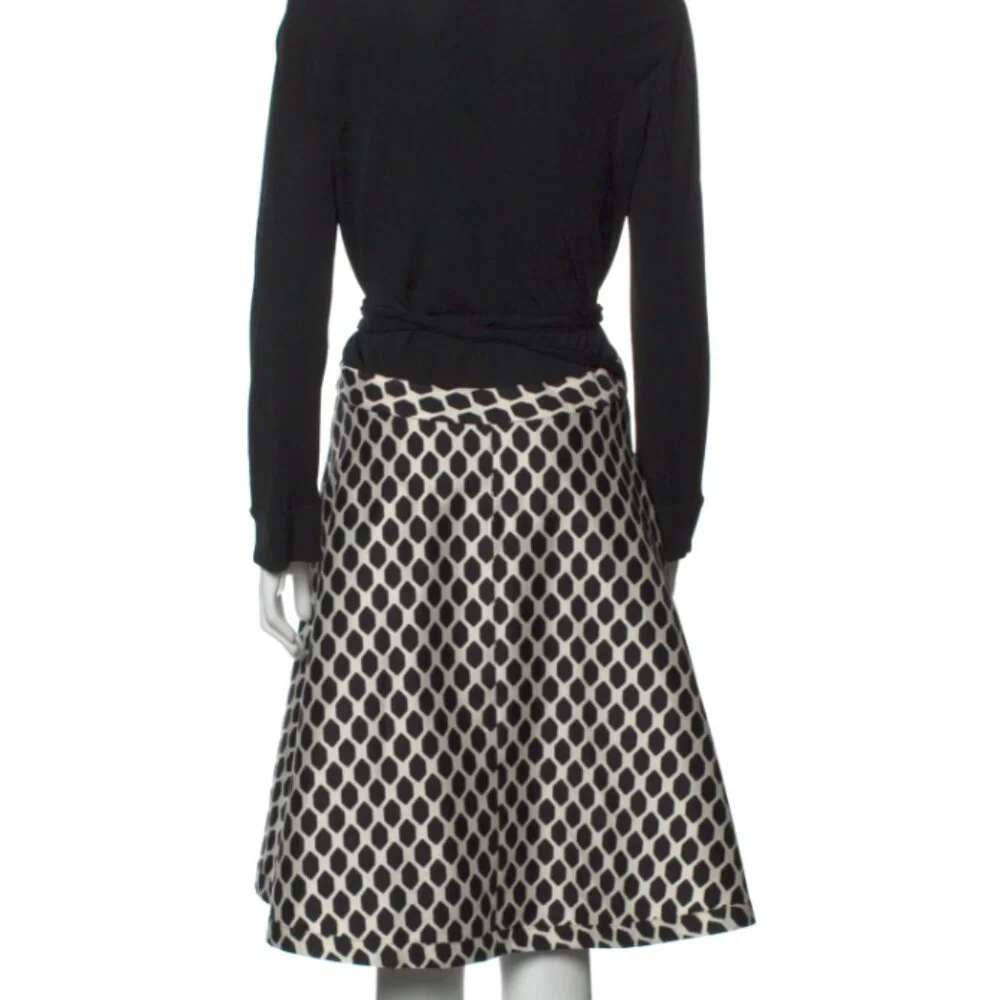 Diane von Furstenberg Amelia Black and White Wrap Dress Size 10 - Picture 3 of 3